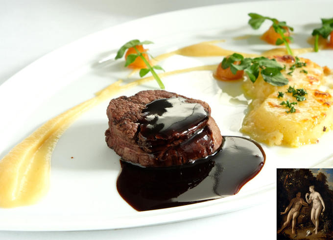 ［Meat］
Filet de bœuf grillé, purée de pommes fruit, sauce vin rouge, pommes dauphinoises
